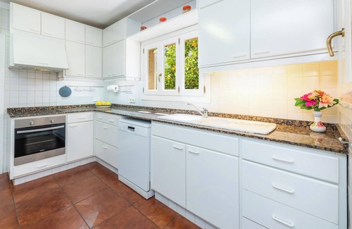 Es Pelats House | Villa "Paca" with Pool, Air Conditioning, Fireplace, Wi-Fi & Garden