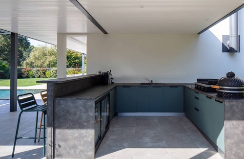 Tosse House | Villa Palawan Avec Piscine Chauffée, SPA et Sauna