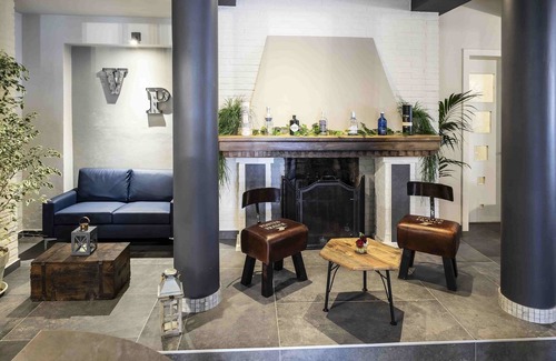 Novellara Hotel | Villa Petra