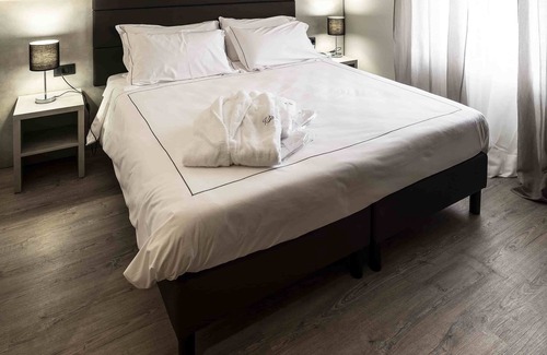 Novellara Hotel | Villa Petra