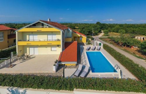 Brisevo Apartment | Villa Petra s bazenom, roštiljem i parkingom