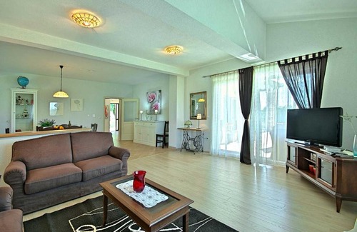 Susnjici House | Villa Pianta