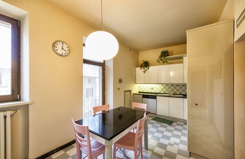 Montalcino Villa | Villa Piazza della Fortezza - Villa with Jacuzzi