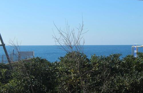 Posto Rosso House | Villa Posto Rosso vista mare by Apulia Home