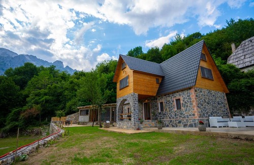 Shale House | villa prelatheth