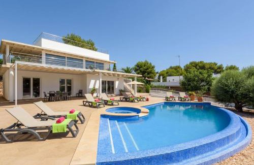 Punta Prima Villa | Villa Primasol by Villa Plus