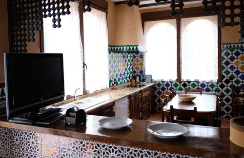 Puebla de Almenara Villa | Villa-Private Bathroom-Garden view