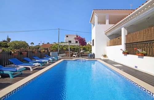 Sesmarias Villa | Villa Quinta do Algarve with Sea View, Pool, A/C, Wi-Fi, Garden, Terrace & Balcony