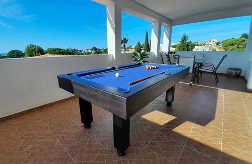 Sesmarias Villa | Villa Quinta do Algarve with Sea View, Pool, A/C, Wi-Fi, Garden, Terrace & Balcony