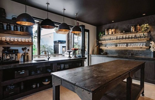 Ewingsdale House | Villa Riad Byron Bay Private Resort