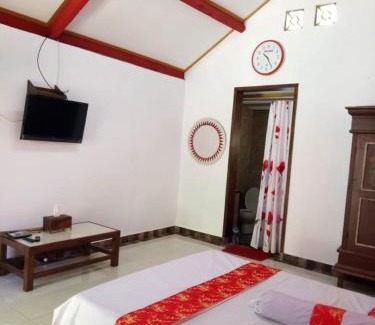 Watukarung House | Villa Rikna