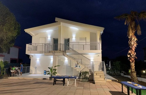 Butera Apartment | Villa Rosy - Your Villa Near the Sea