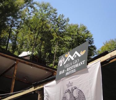 Shkoder County Villa | Villa's Gio Shala River