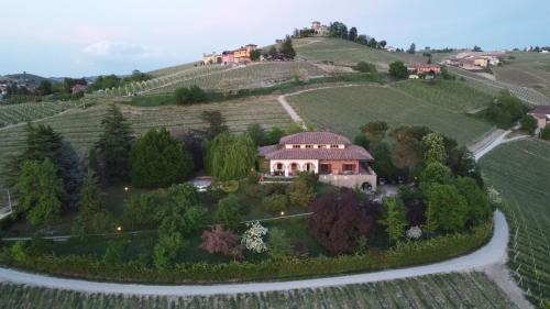 Treiso Villa | Villa San Domenico a Barbaresco