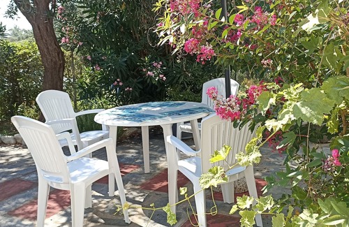 Palaio Tsifliki House | VILLA SIESTA for relaxing holidays by the sea