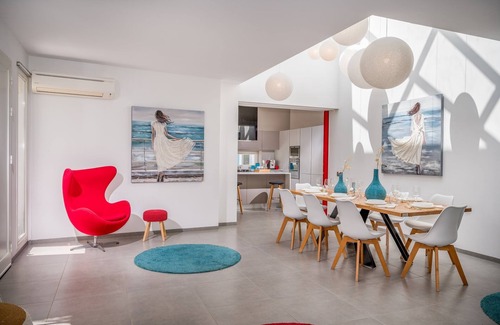 Alcamo Villa | Villa 'Sikelia' with Private Pool, Wi-Fi and Air Conditioning