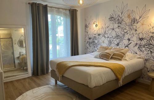 Arthemonay House | Villa Simone