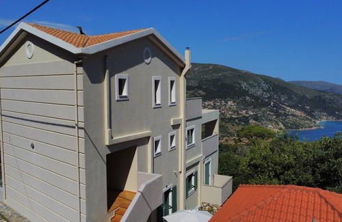 Argostoli Apartment | Villa "Sofia" with an amazing view at Angonas.