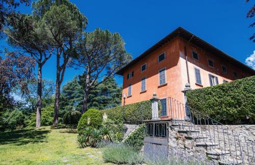 Tavernerio Apartment | Villa Solzago - by MyHomeInComo