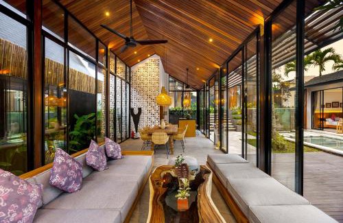 Melayang Villa | Villa Sunset Forest by BaliSuperHost