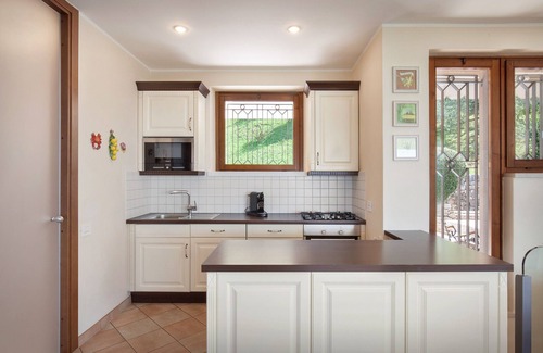 Torri del Benaco Villa | Villa Sybille With Pool And Lake View