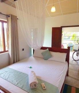 Dickwella Villa | Villa Tamarind Shade - Talalla