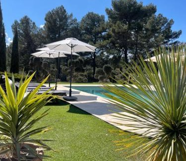 Taradeau Bed & Breakfast | Villa Taradis
