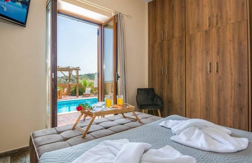 Kirianna Villa | Villa Terpsi - Klio Village