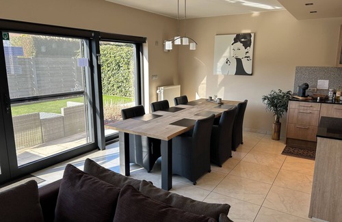 Eeklo Villa | Villa Tomasso in Eeklo (between Ghent and Bruges)