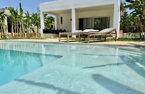 Kiwengwa House | Villa Totò with Private Pool ZanzibarHouses