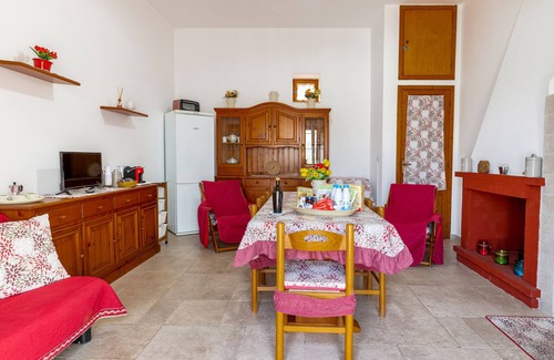 Ceglie Messapica House | Villa 'Trulletti Gioia' with Private Pool, Wi-Fi and Air Conditioning