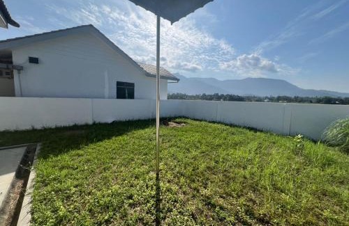 Kampung Tohor House | Villa Umar Home Stay