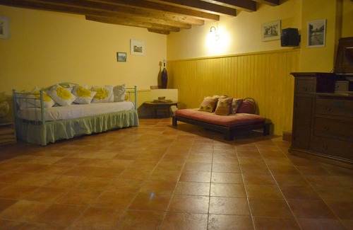 Randazzo Bed & Breakfast | Villa Veda / large family suite