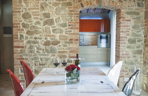 Badicorte Villa | Villa Ventotto by Paola Orazioli