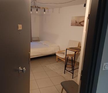 Porte Des Alpes - Mi Plaine - Manissieux Bed & Breakfast | Villa'vi Lyon Est Chambres d'Hôtes