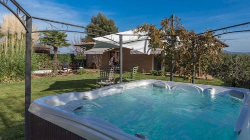 Monte San Savino Villa | VILLA VIVI' 8, Emma Villas