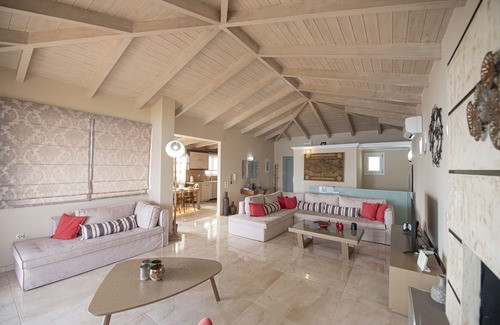 Lygia Villa | Villa Vosalia, offering superb sea views!