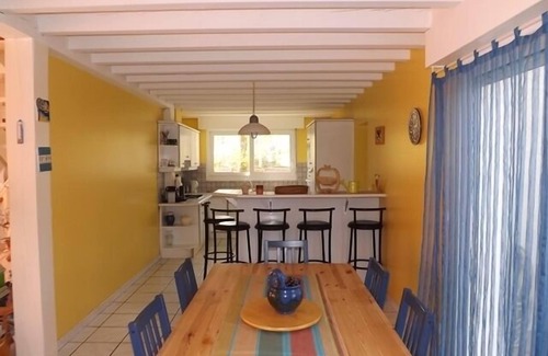 Vielle-Saint-Girons Villa | Villa with secure swimming pool 9.50x3.80 on a closed and planted garden of 4458m²