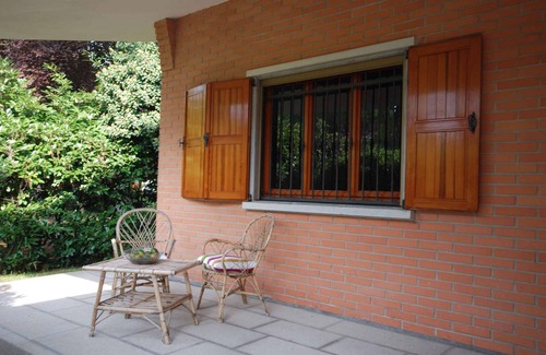 Lignano Riviera Villa | Villa with garden and pool