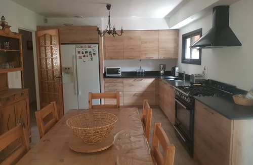 Merindol Villa | Villa with pool at the foot of the Luberon