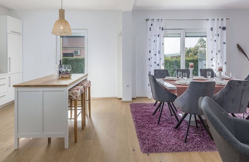 Dracevac Cottage | Villa with private pool and garden, near Porec and water park