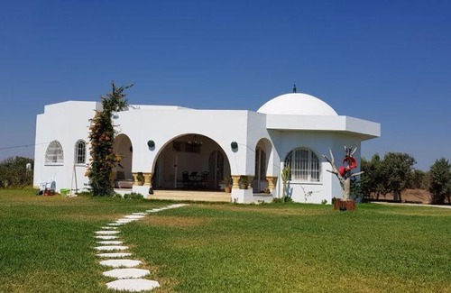 El Maamoura House | Villa Yasmine Diar Maamoura