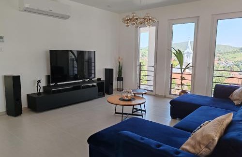 Mad Villa | Villa Zéta Wine & Spa