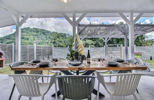 Case-Pilote Villa | Villa Zanzibar - 4 chambers, piscine privée, plage à pied, idéale pour découvrir le nord Caraibe