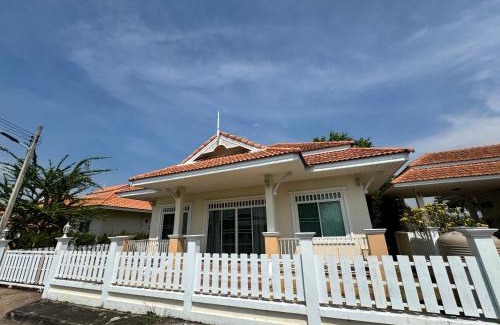 San Kamphaeng House | Villa95