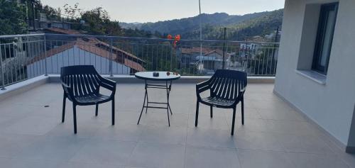 Pelentri Apartment | Village Gem Peledri Studio