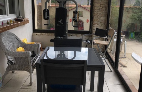 Velleron House | VILLAGE HOUSE located in the center of the village