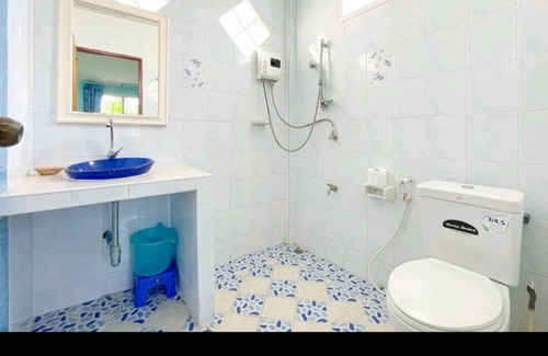 Si Sunthon House | VILLAGE HOUSE PHAN 6, 2 KM TO BANGTAO BEACH(1111)