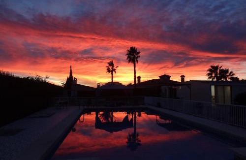 Los Arenales del Sol House | VILLAMÓNICA