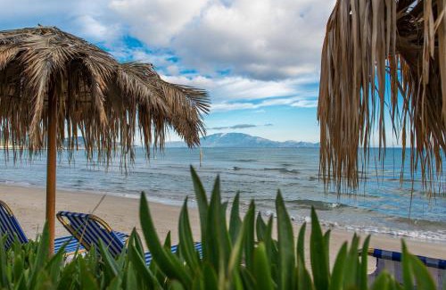 Alykes Apartment | VillaPouliezos Apartments